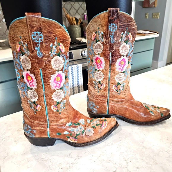 Macie Bean Women's Rose Garden Western Cowboy Boots - Snip Toe - Picture 1 of 9